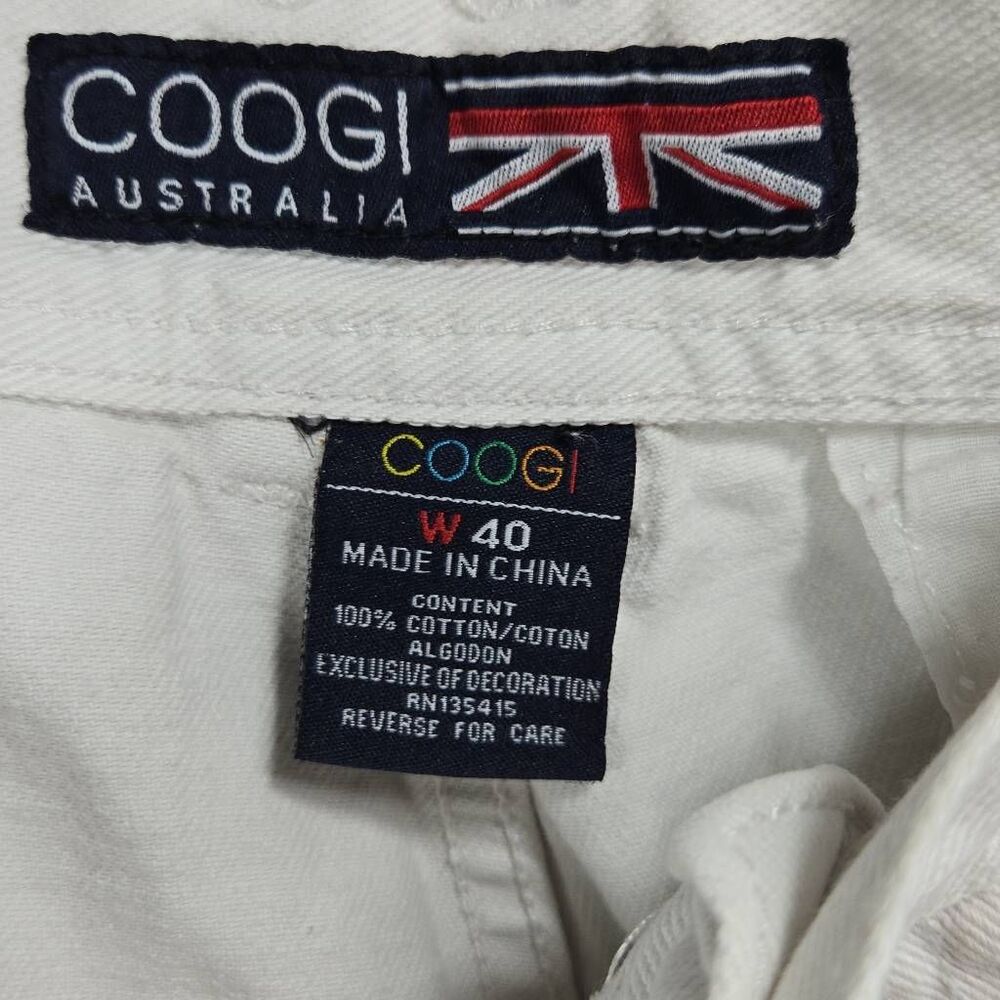 Coogi Cargo Shorts Y2K Baggy 40 Embroidered - Picture 5 of 13